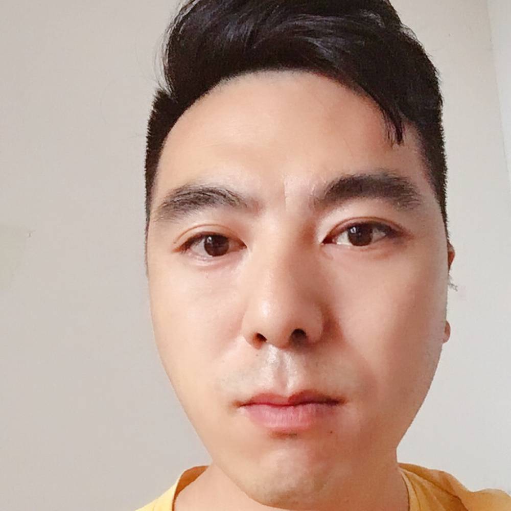 彼年愿铃铛的照片