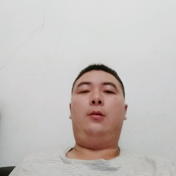 鞋子打呆萌的照片