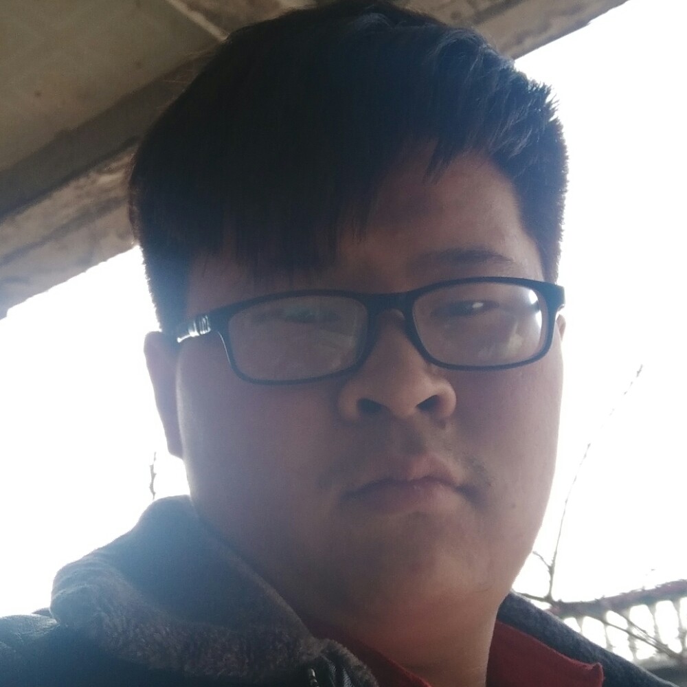 张纪威的照片