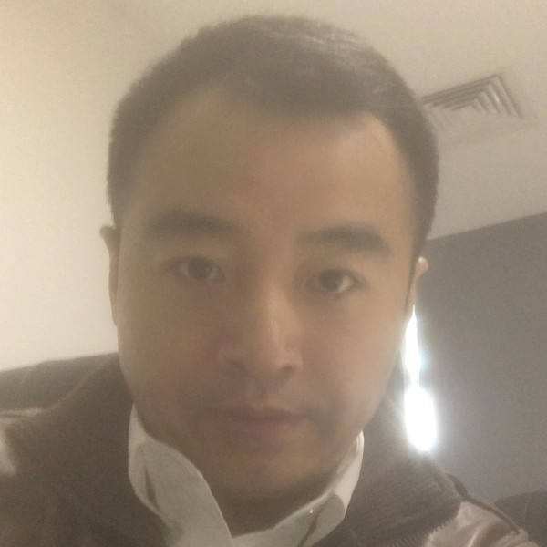 笨笨的啤酒的照片