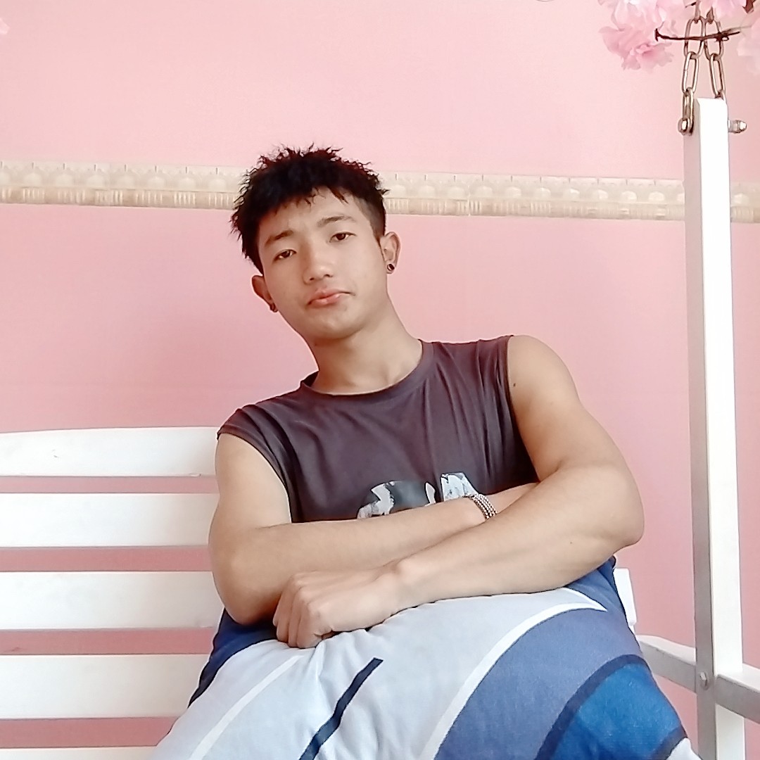 浅陌蹁跹称心的照片