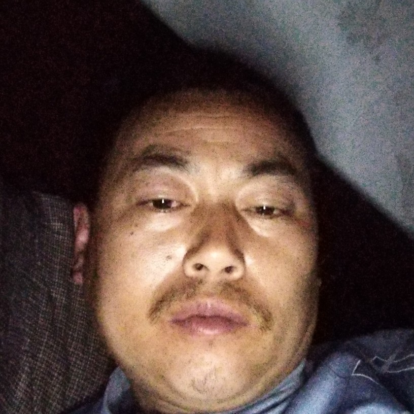 李贵中的照片