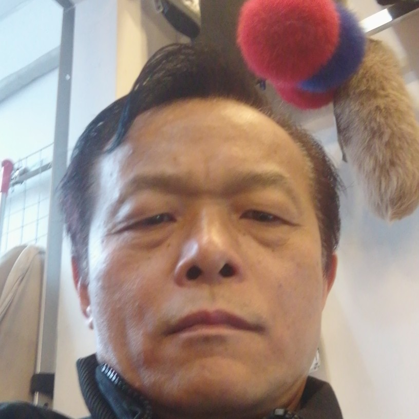旧颜深拥温柔的照片