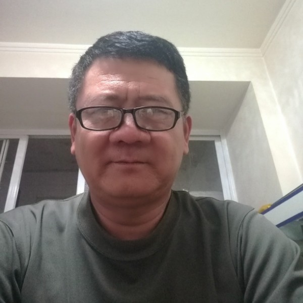 老迷糊哥的照片