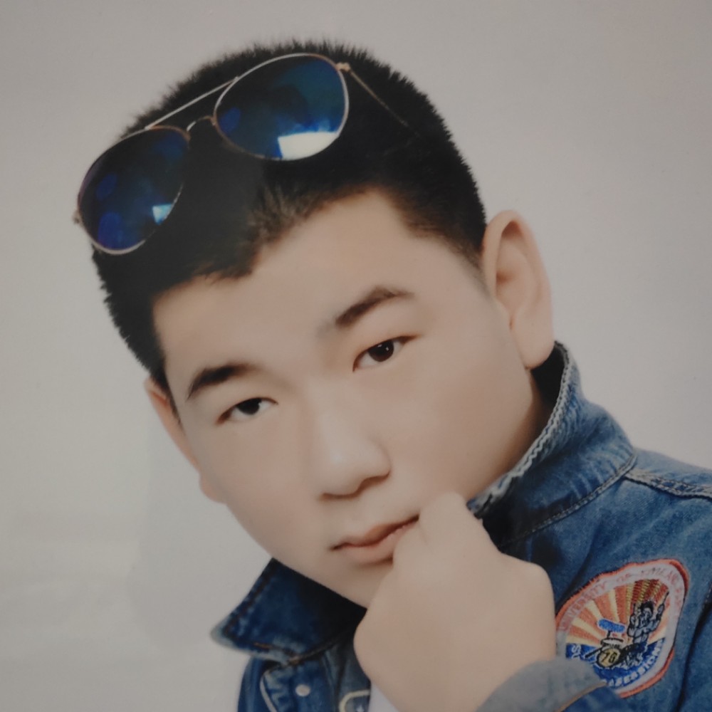 焦恒杰的照片
