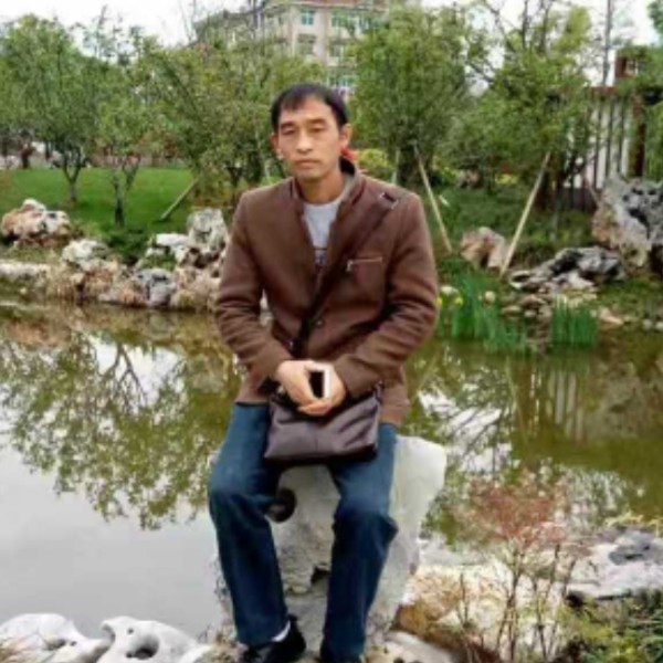 方盒贤惠的照片