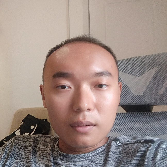 典雅凝眸毛衣的照片