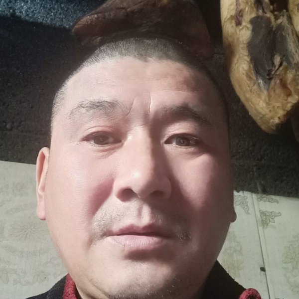 冉江华的照片