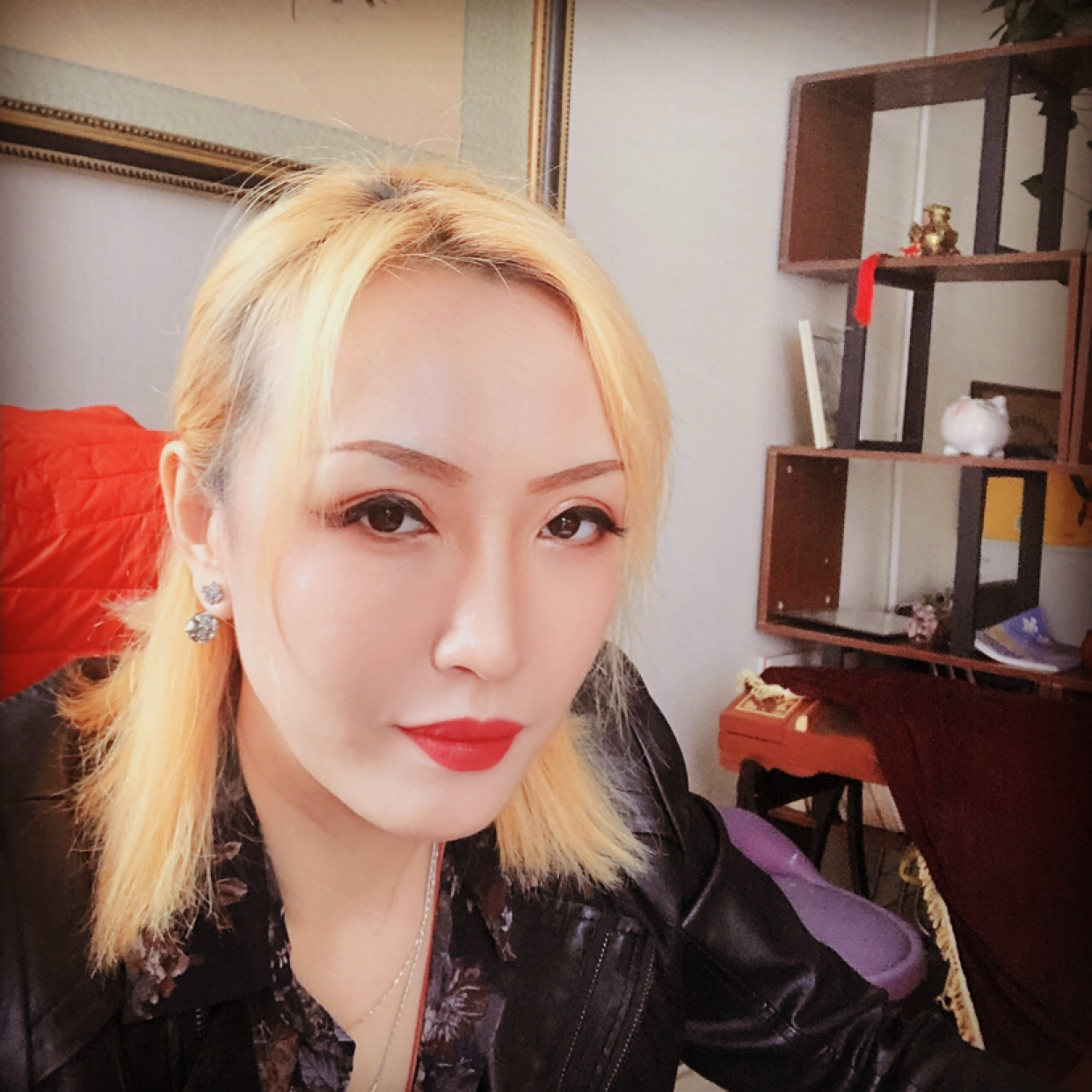 墨镜相许过时的照片