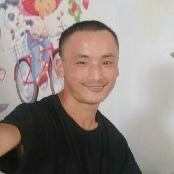 孤独90后的照片