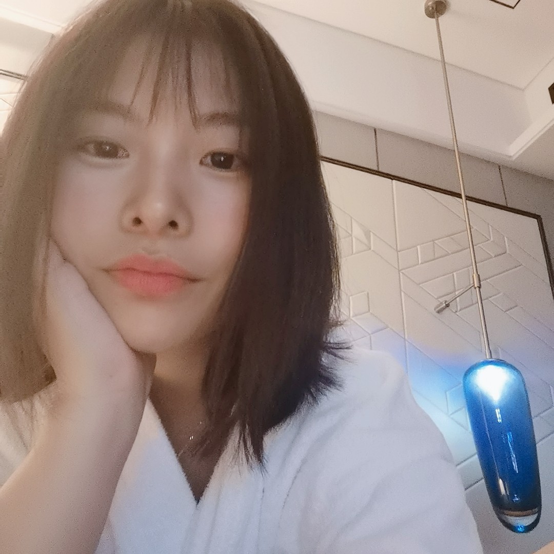 热狗邂逅初夏呀的照片