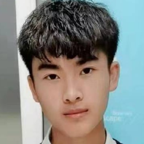 暴躁漫步路人的照片