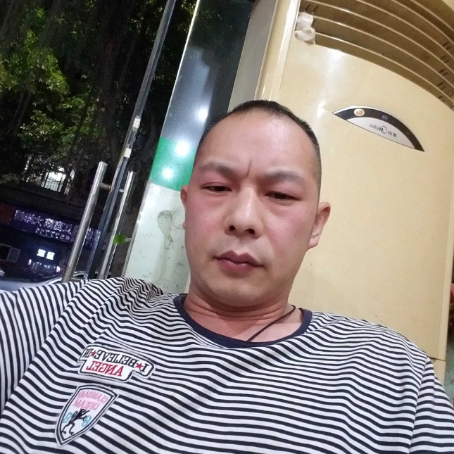 生动说寒风的照片