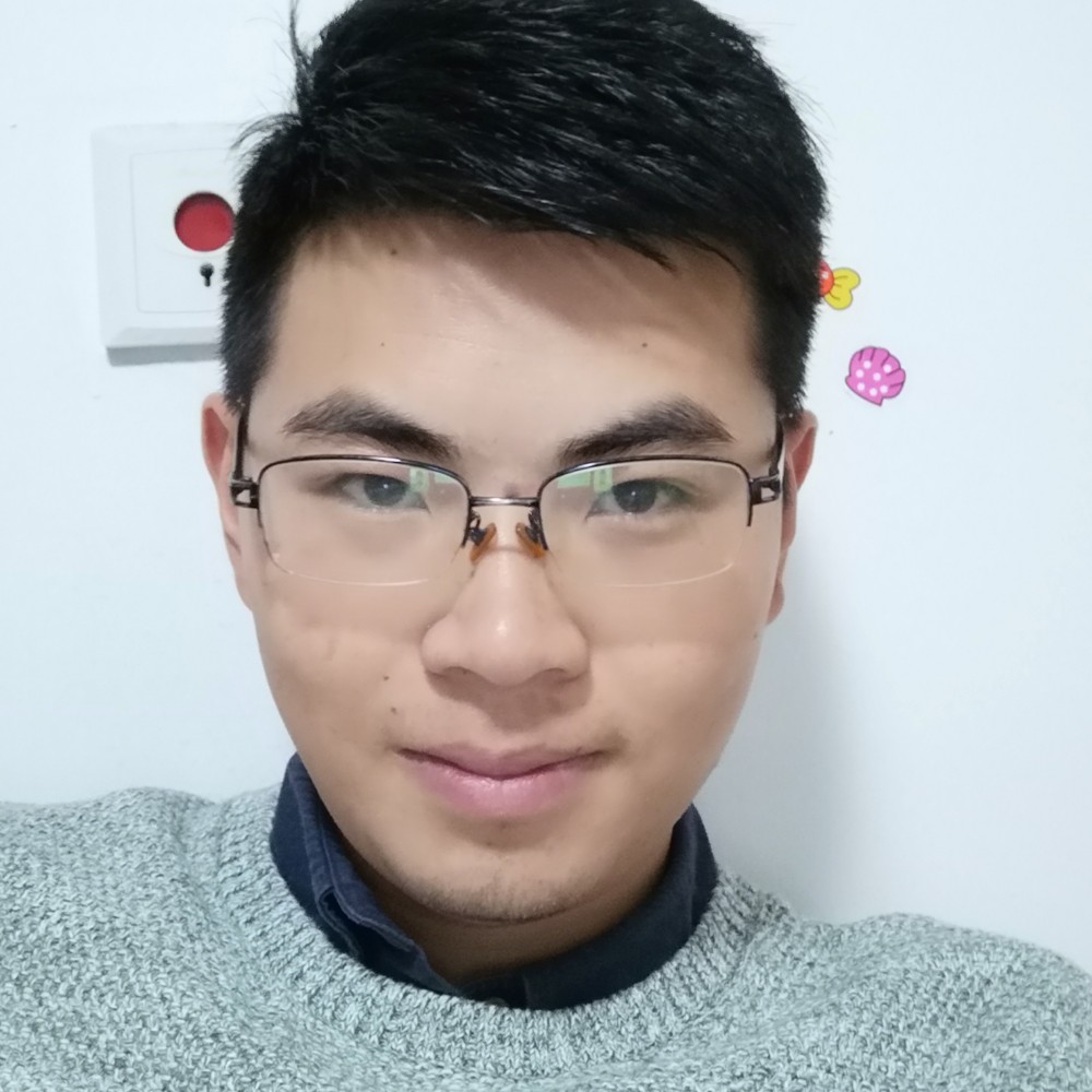 万云霆的照片