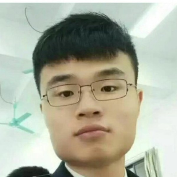 嚓茶飘逸的照片