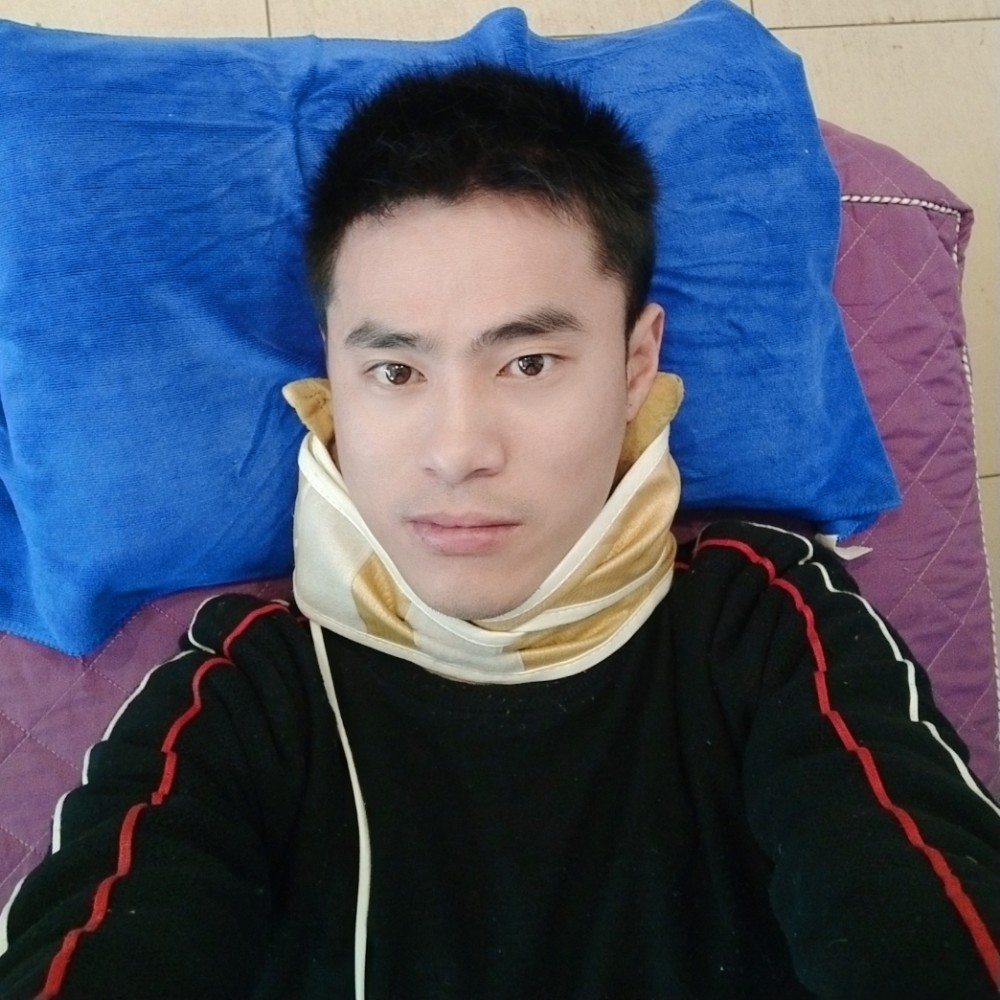 酒窝有点咸的照片