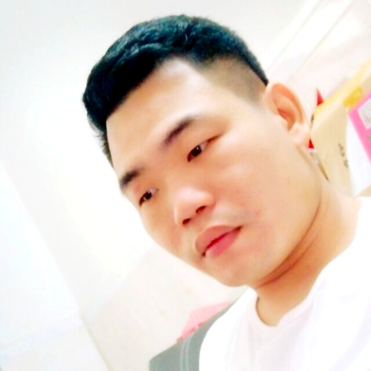听话等待故事的照片