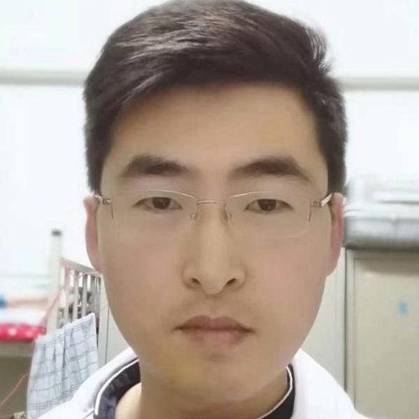 蓝莓深拥炙热的照片