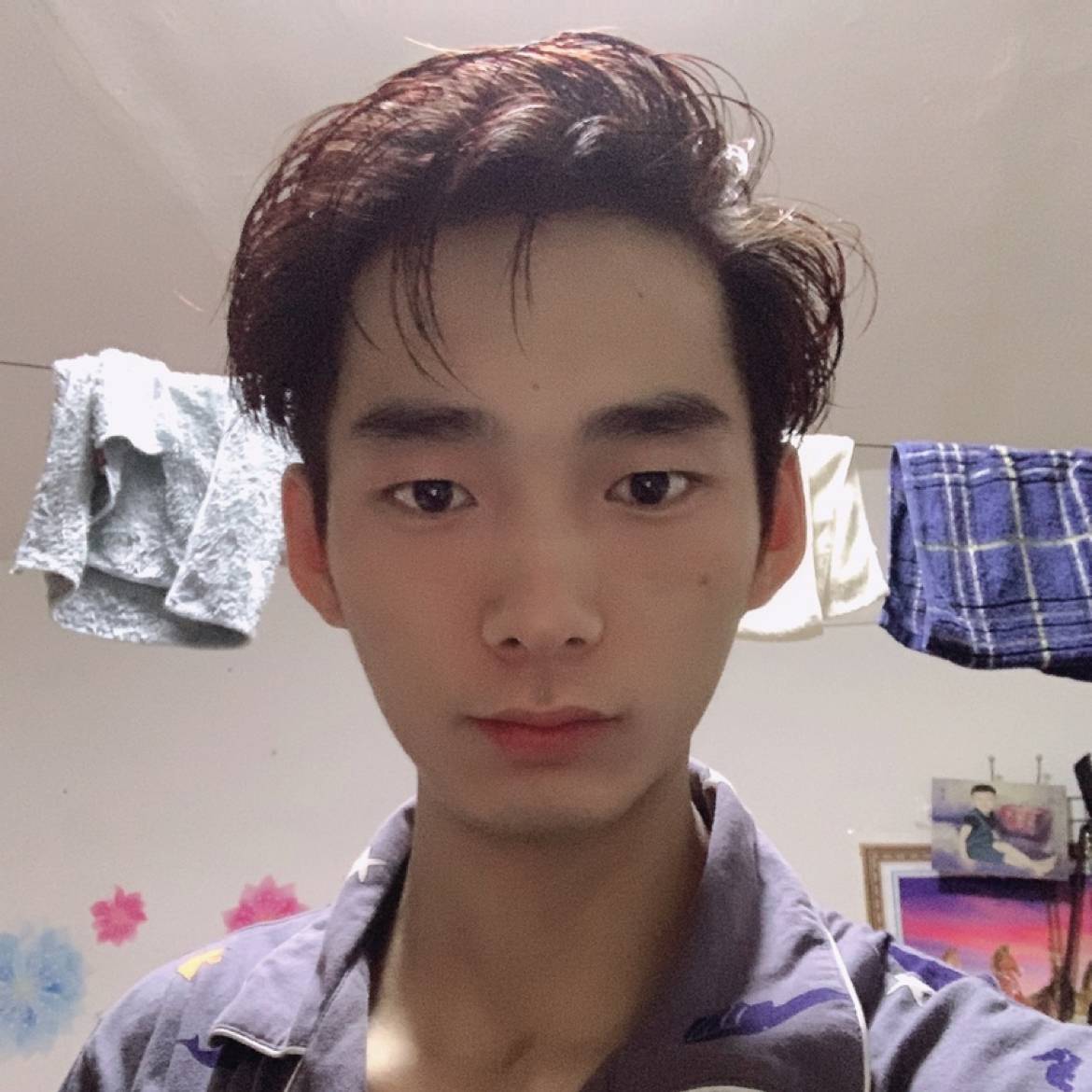 霜色微凉的照片