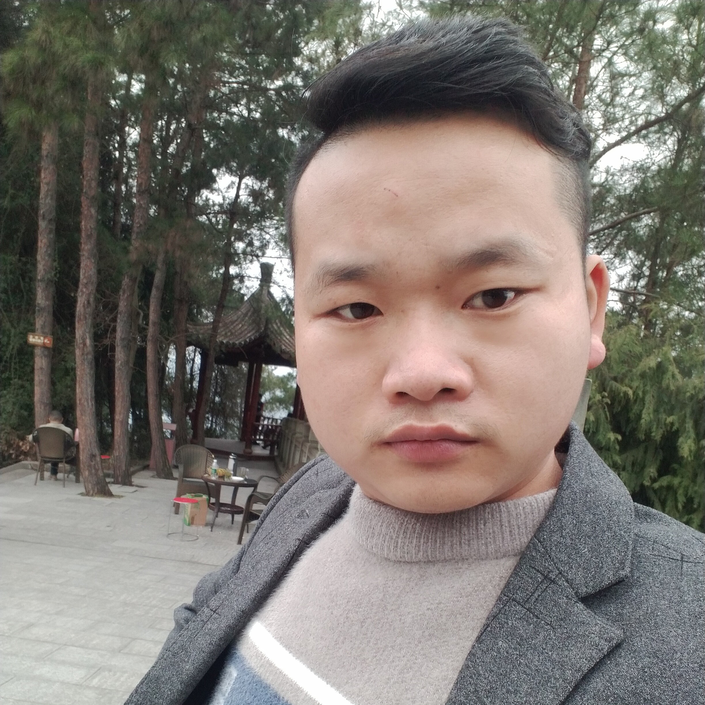 震动爱台灯的照片