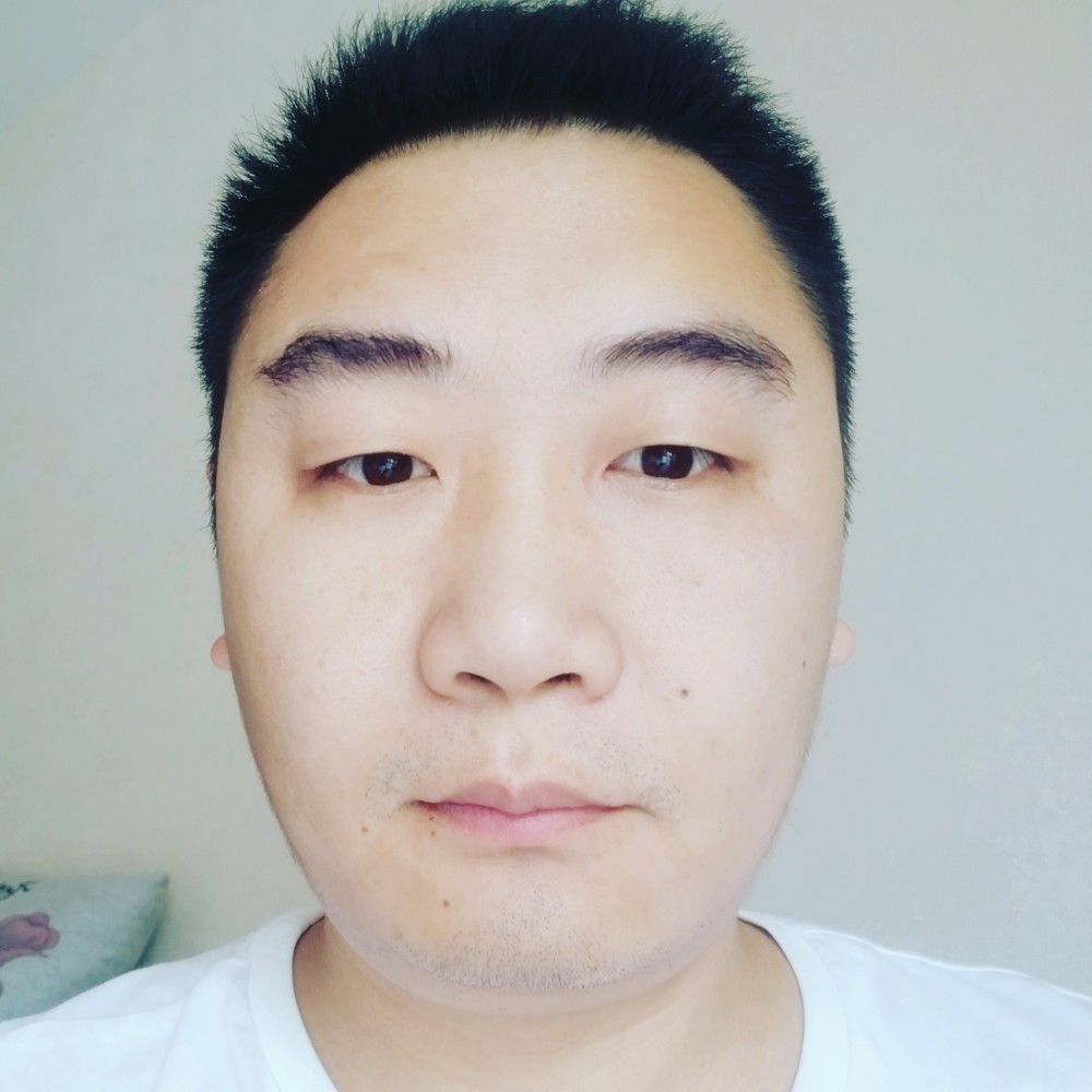 迷离万宝路的照片