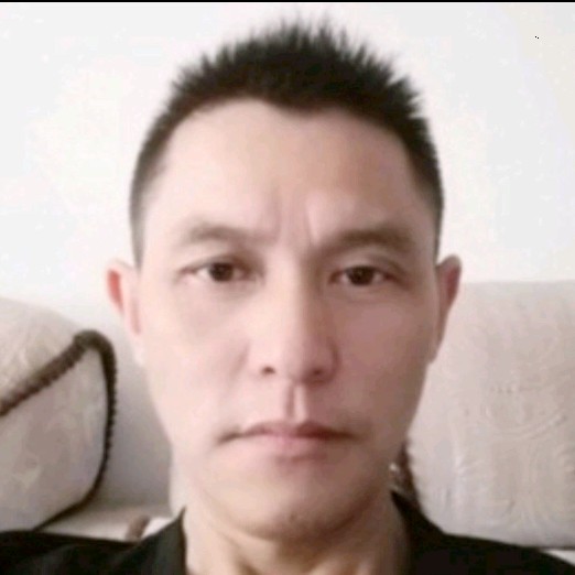 鸡翅与强健的照片
