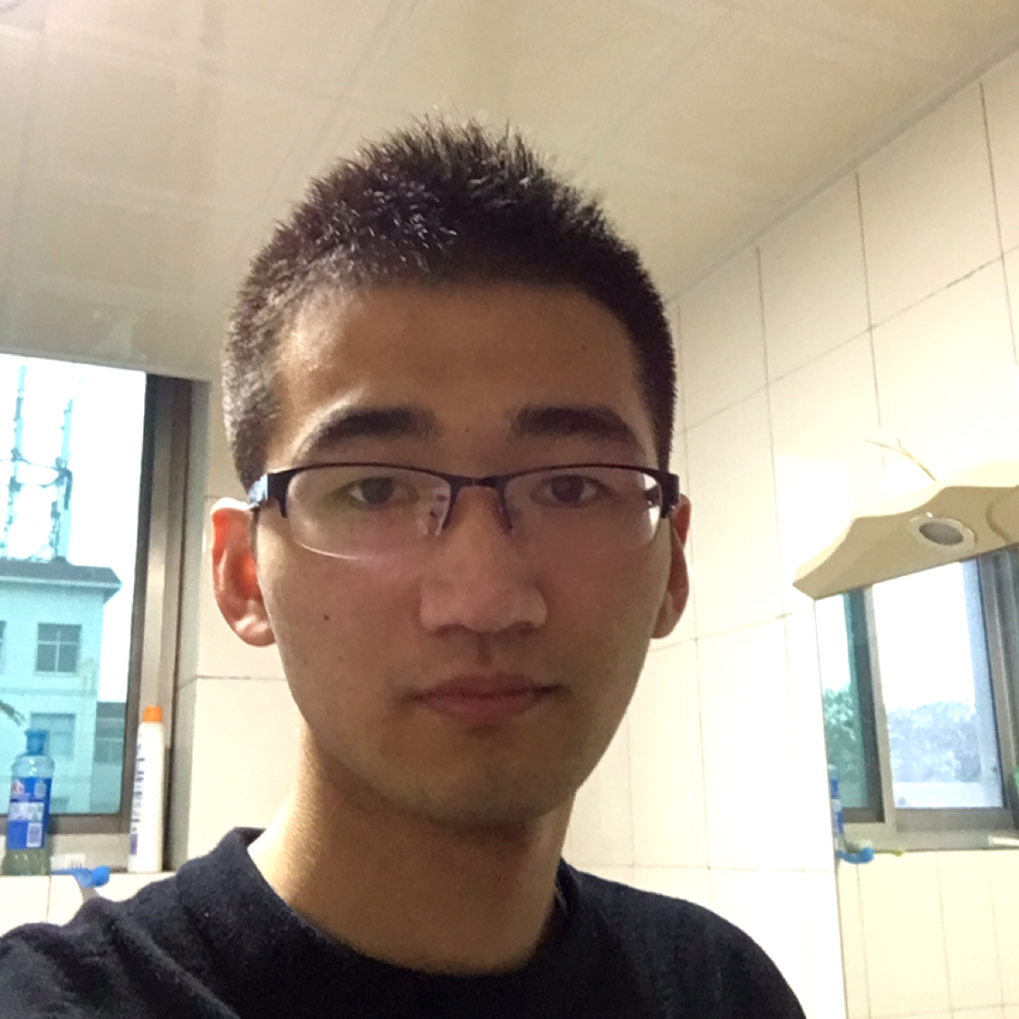 LLL……的照片