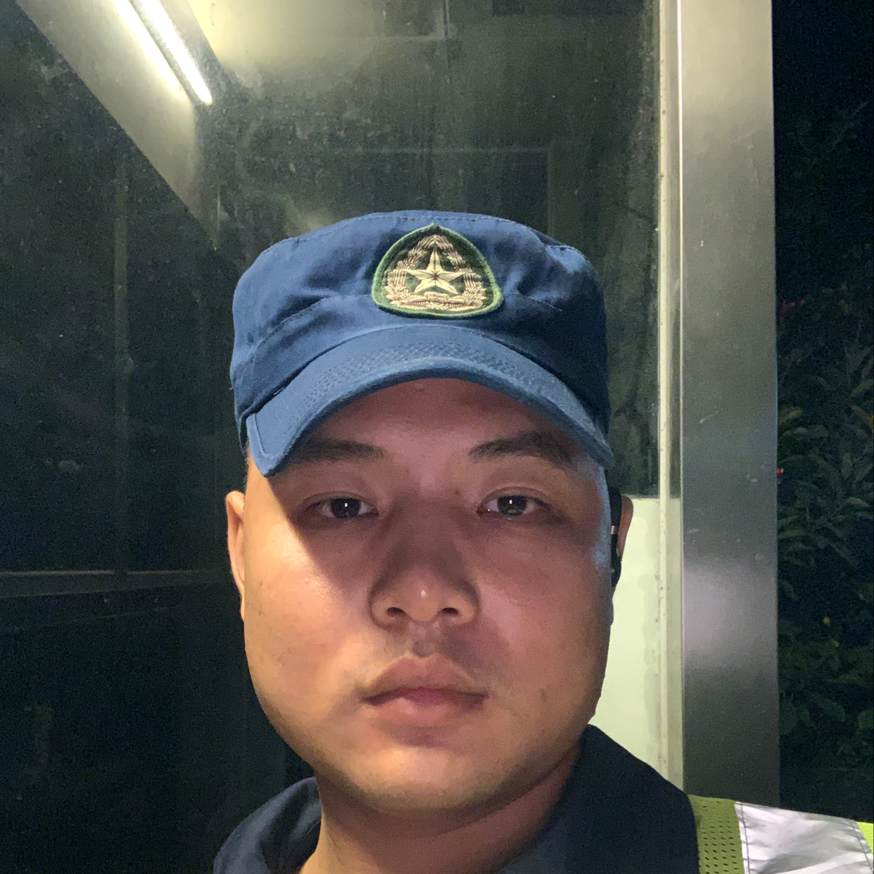 杨明军，的照片