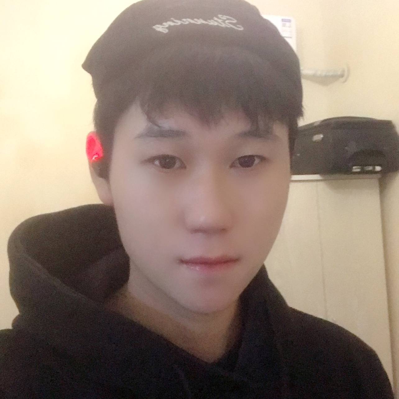 小蝴蝶回眸害怕的照片