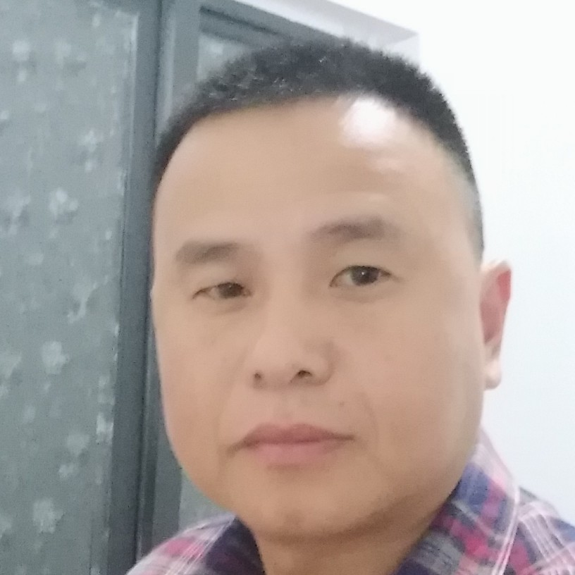 英俊电灯胆的照片