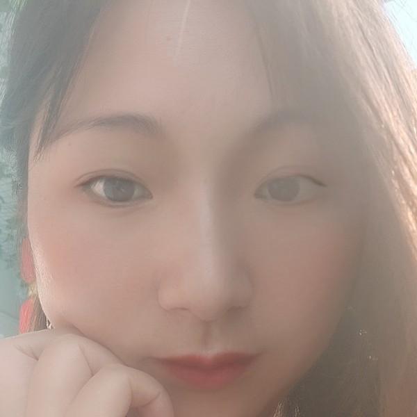 彪壮等待青衣的照片