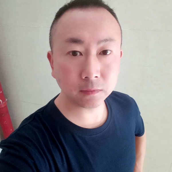 冲锋陷阵的照片