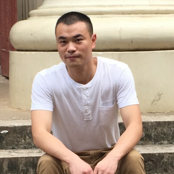 冷松柏的照片