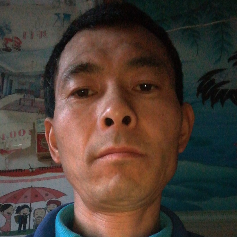 动人瑞宇的照片