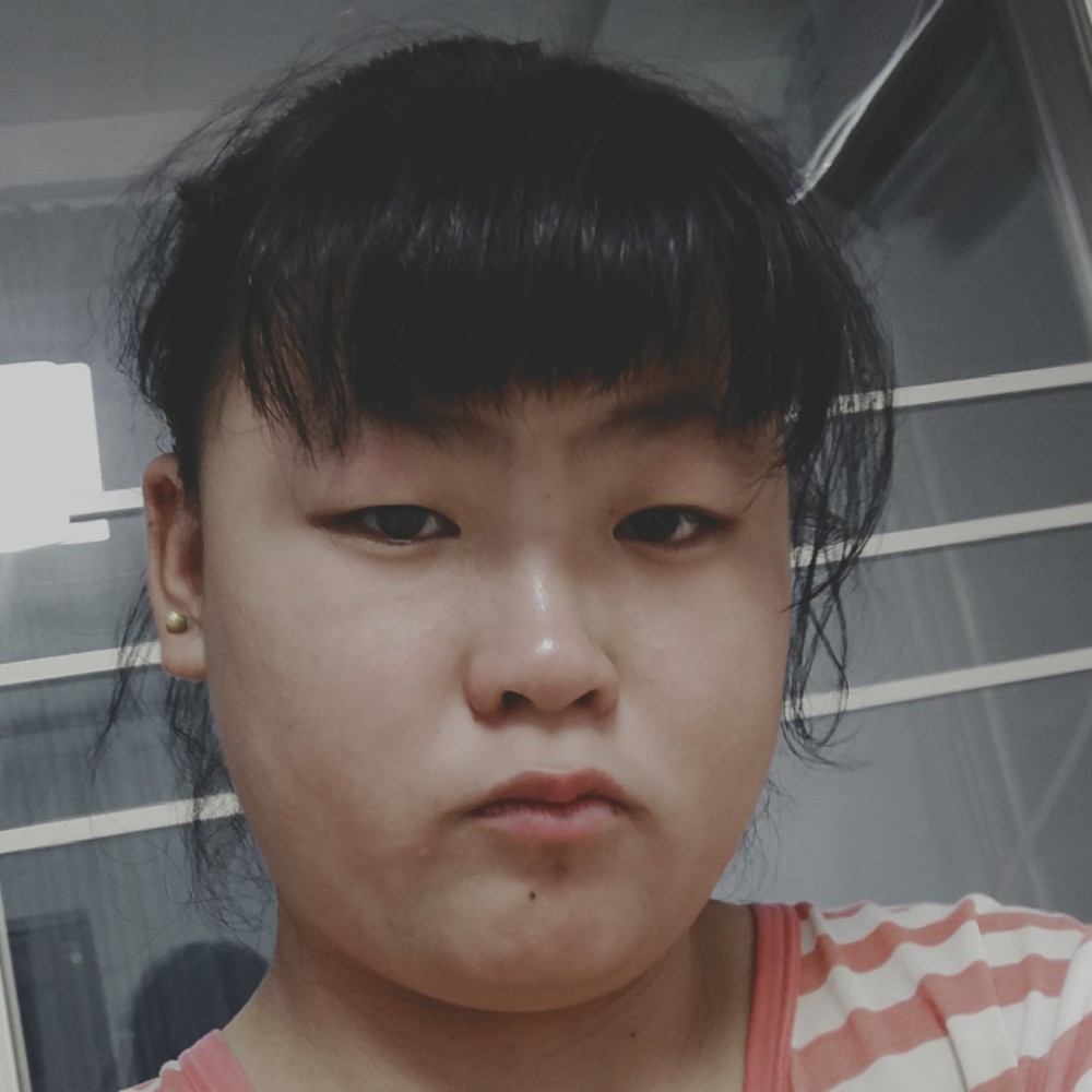 云朵专注的照片