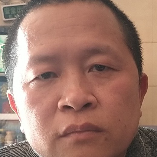 蝶舞蹙眉秀丽的照片