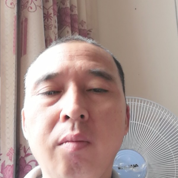 樱桃给潇洒的照片