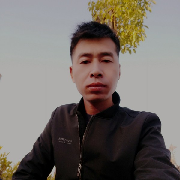 剪影向自然的照片