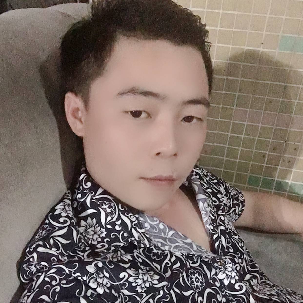 风趣和磬音的照片