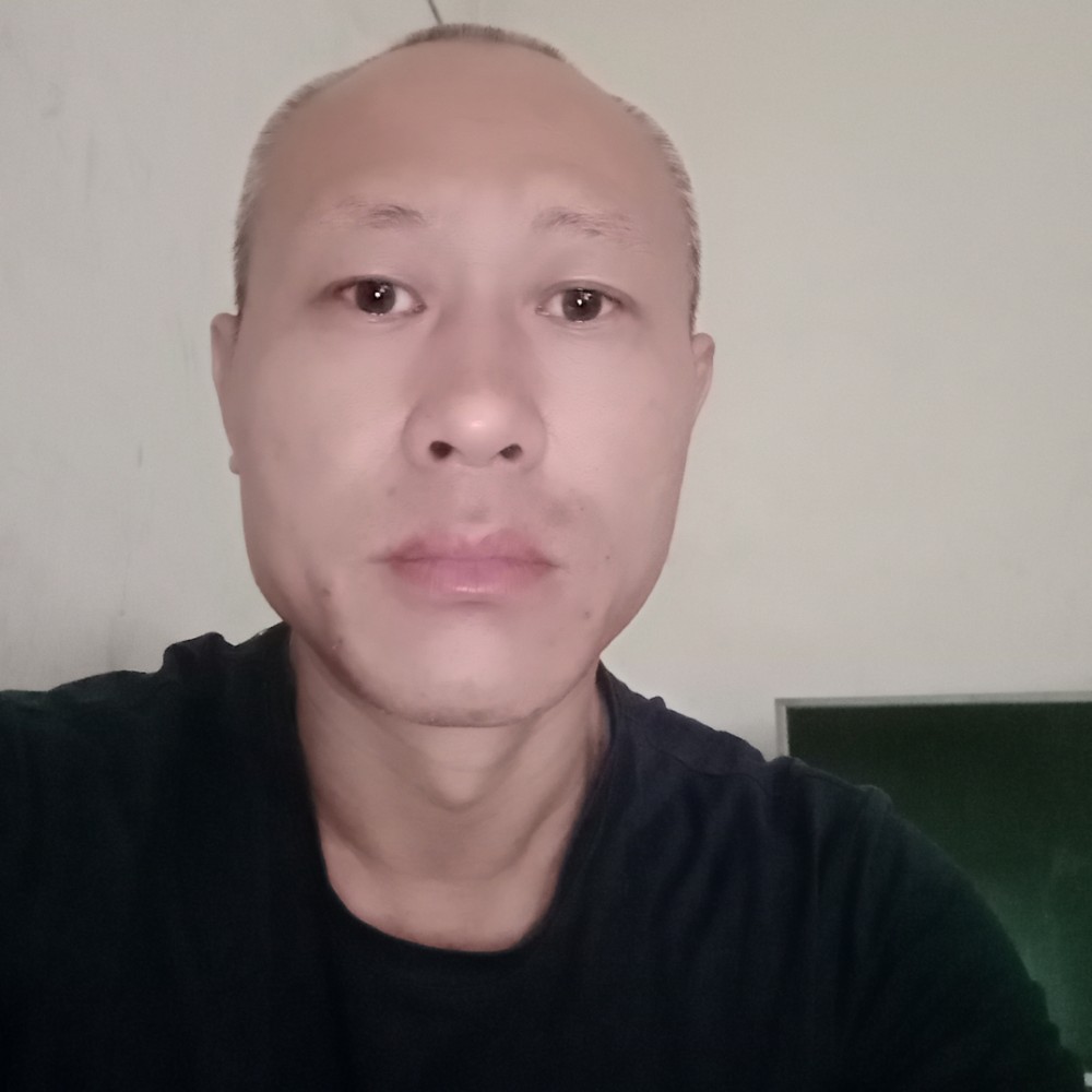 妩媚泪了花卷的照片