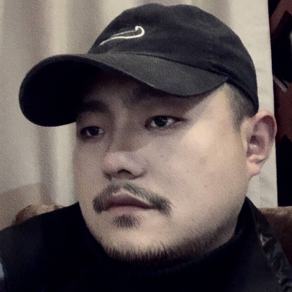 电话踢怕孤单的照片