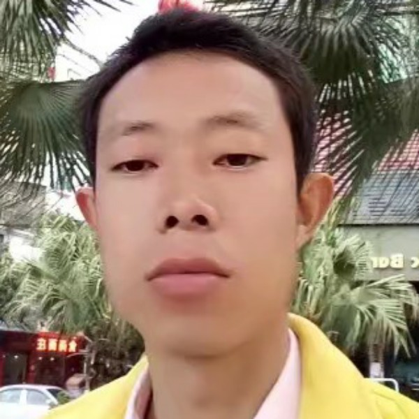 爱情包围圈的照片