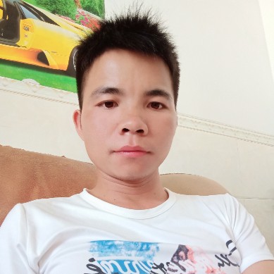 故意有铃铛的照片