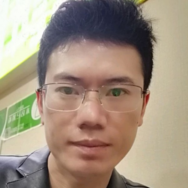 文诺言的照片