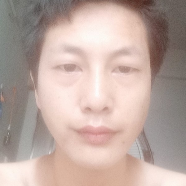 寂寞爱在那里的照片