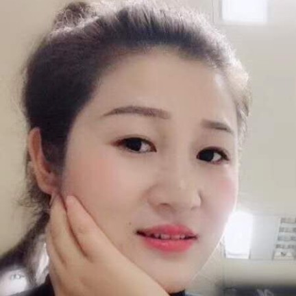 向蓉的照片