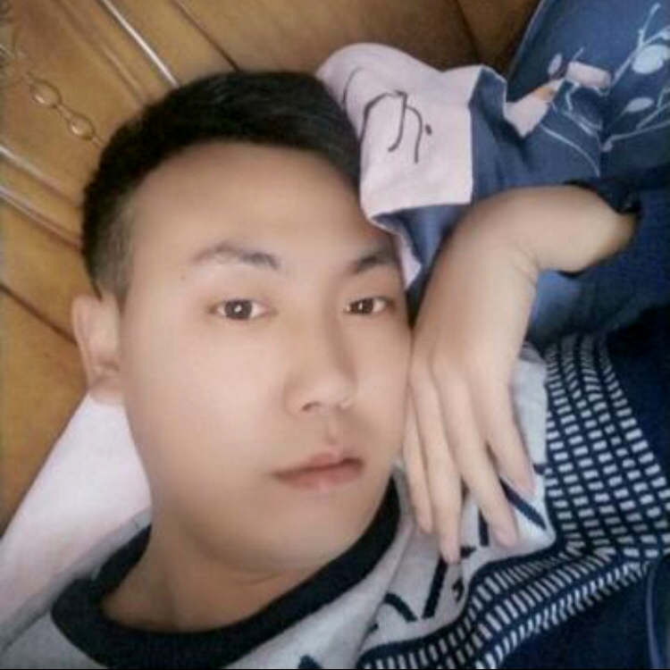 善良拾忆硬币的照片