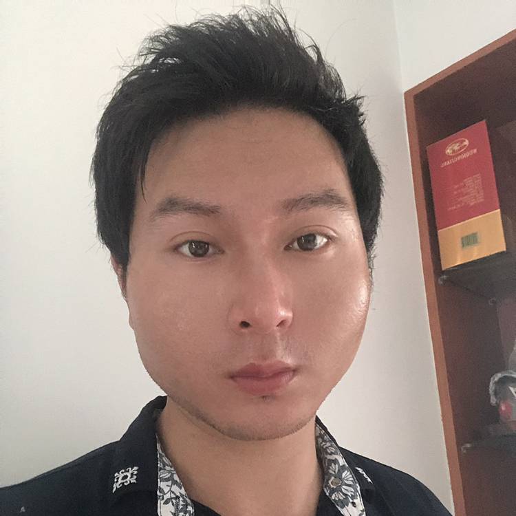 小刘,、的照片