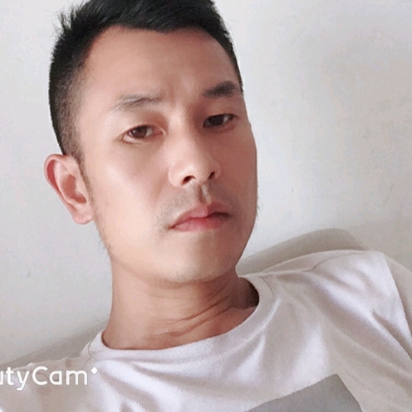 冲锋枪的照片