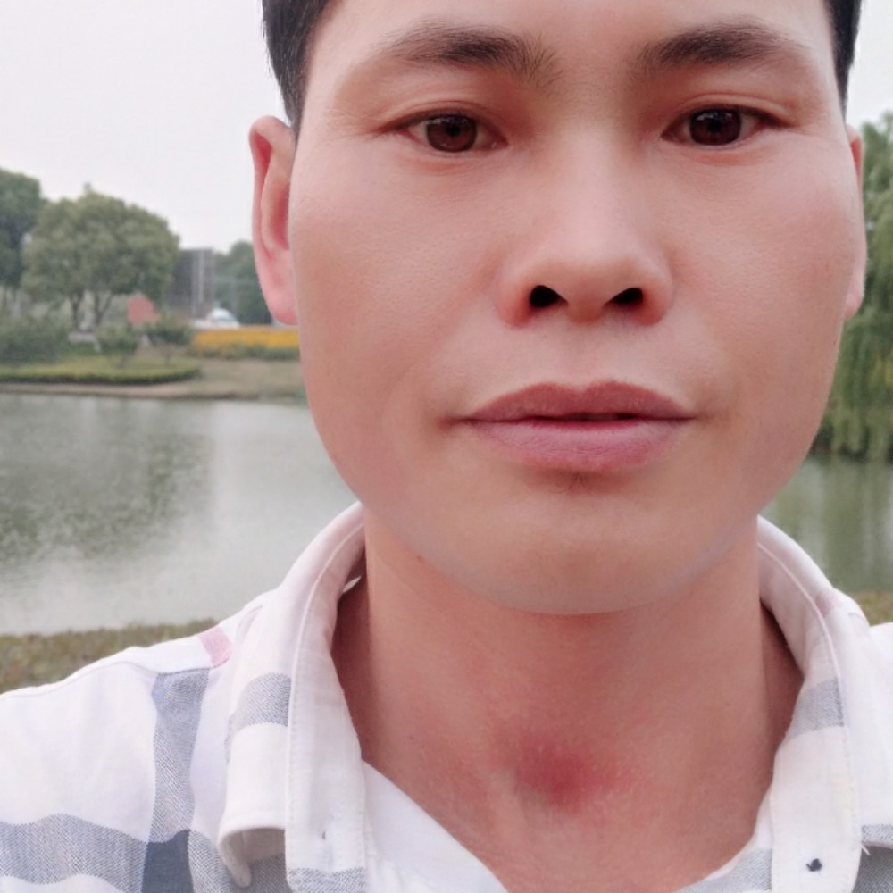 儒雅向舞蹈的照片